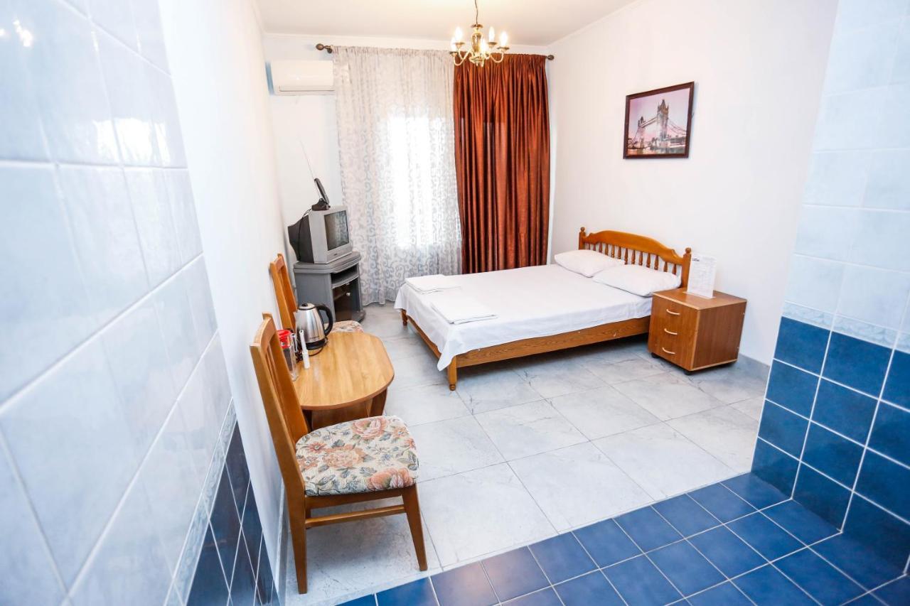 Hotel Sabina 가그라 외부 사진