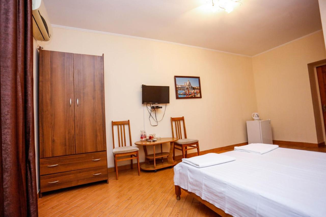 Hotel Sabina 가그라 외부 사진