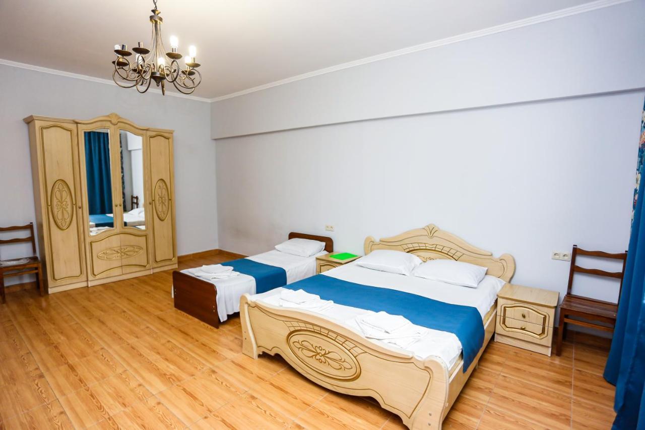 Hotel Sabina 가그라 외부 사진