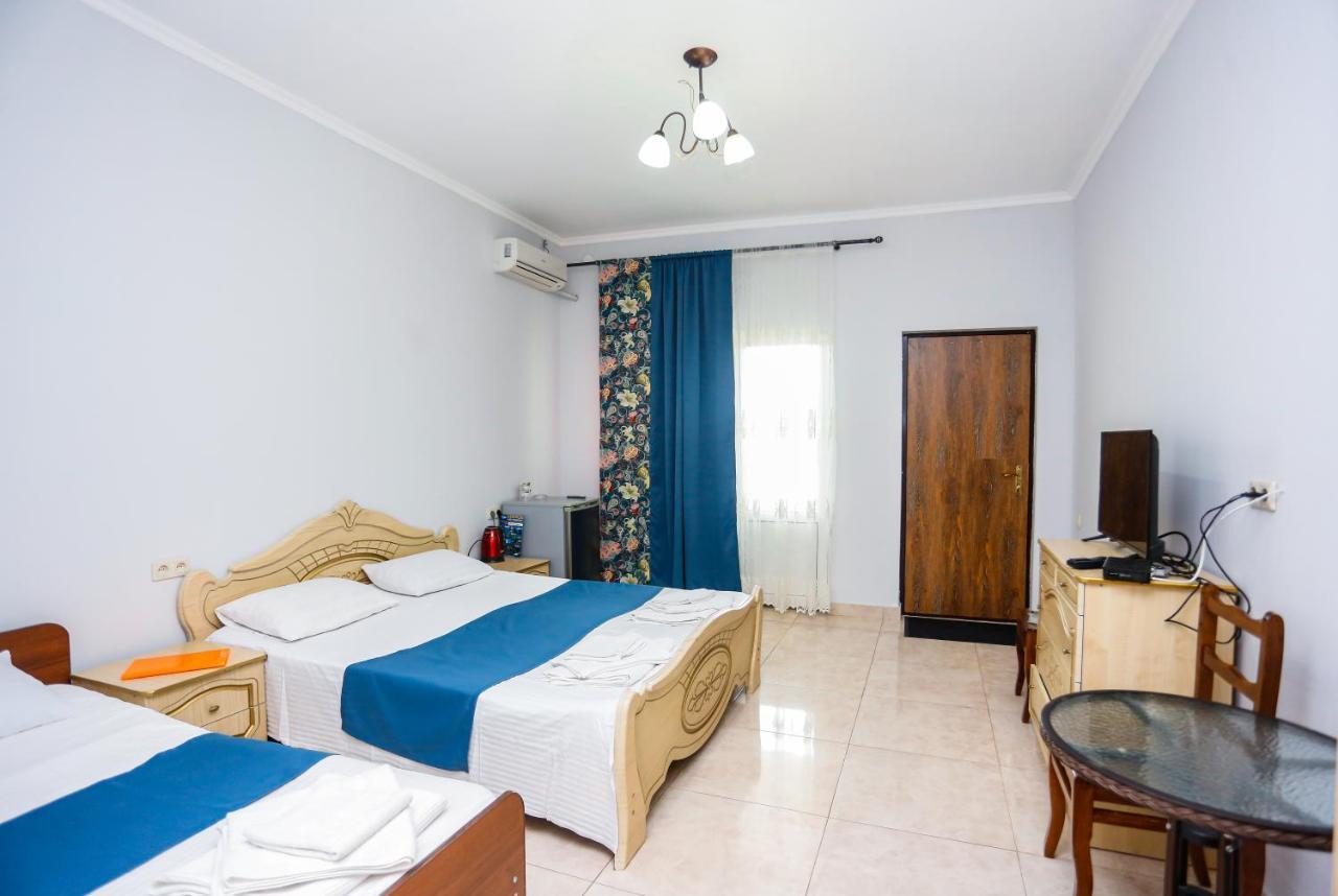 Hotel Sabina 가그라 외부 사진