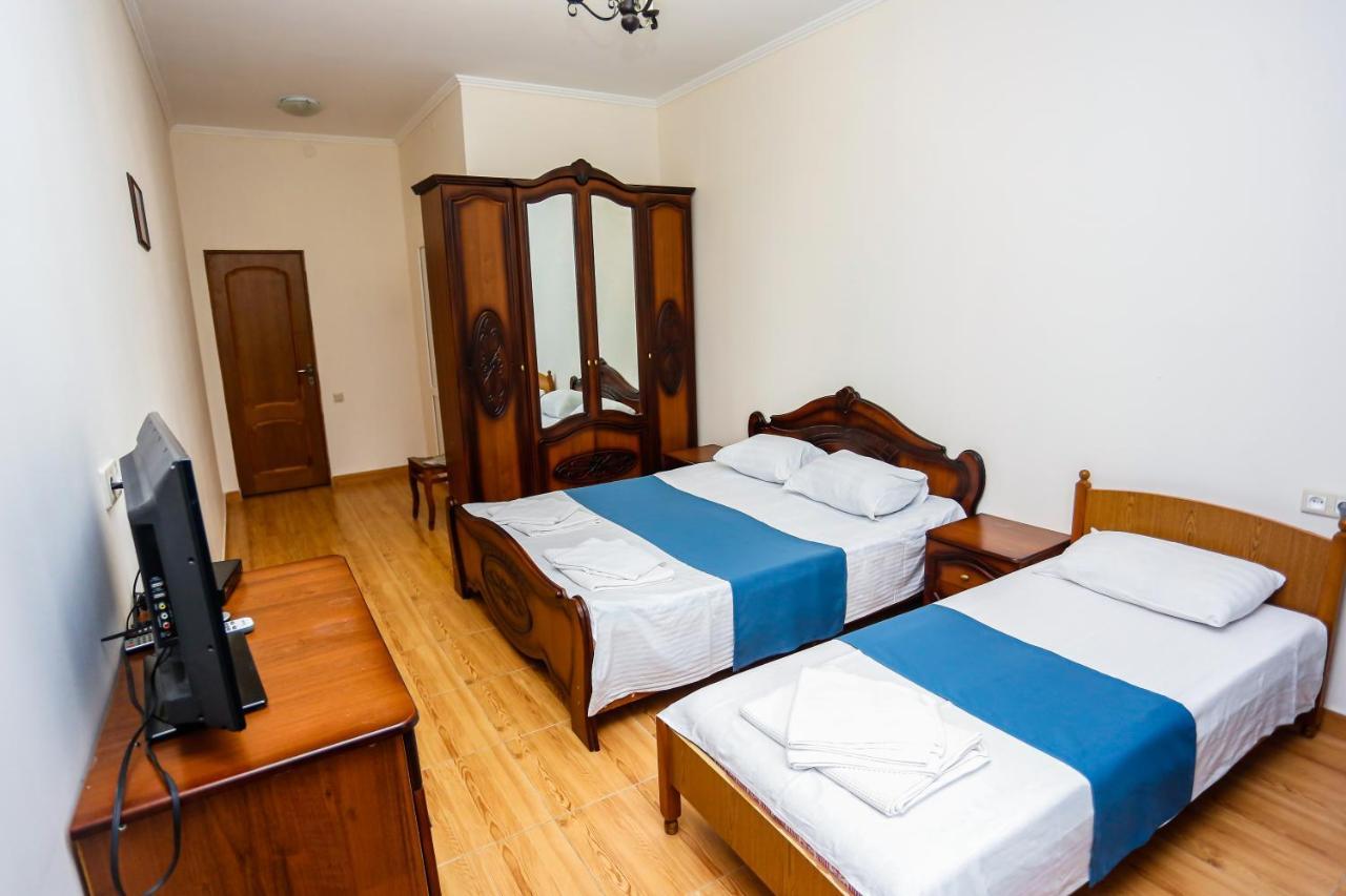 Hotel Sabina 가그라 외부 사진